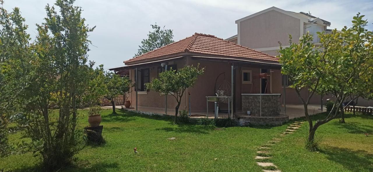 Vasiana Country House Razata Екстер'єр фото